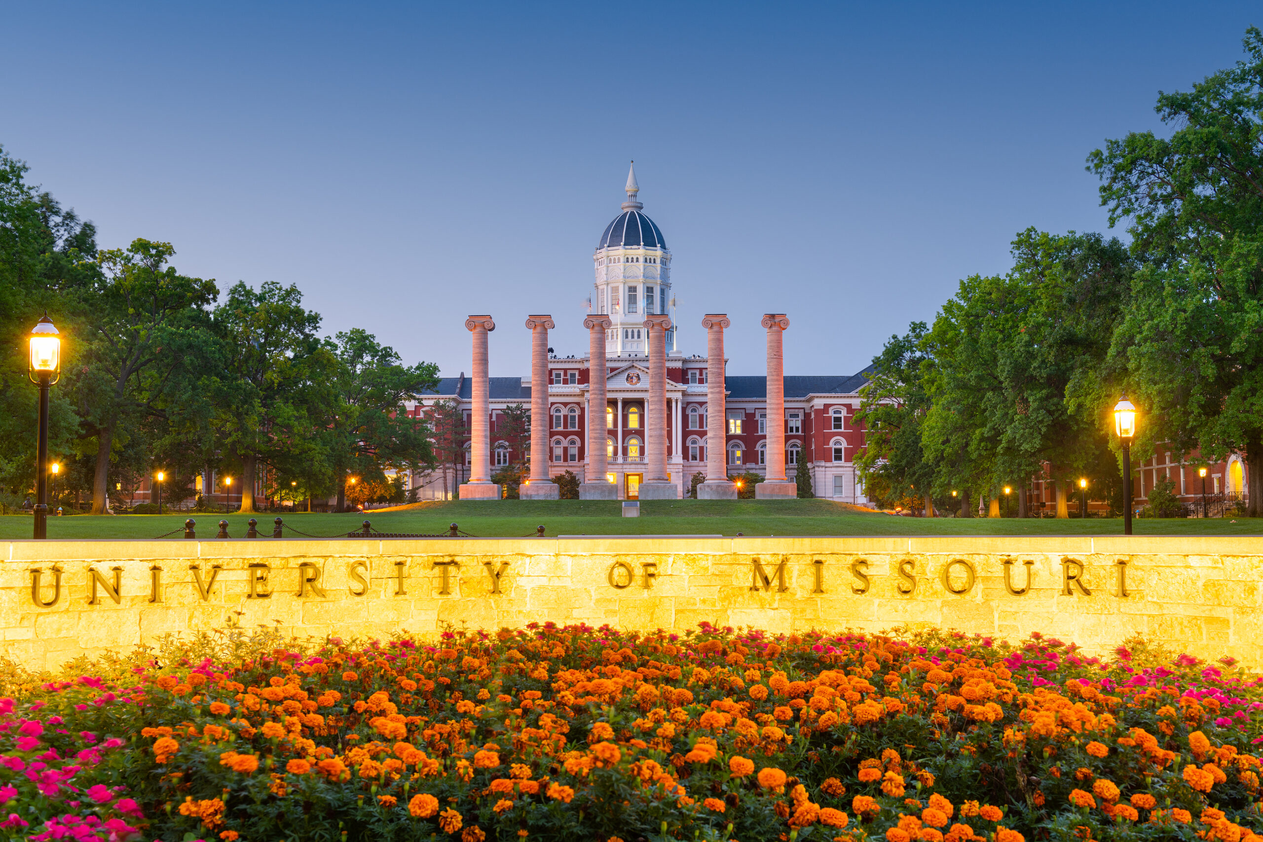 دانشگاه میزوری University of Missouri، که معمولاً به عنوان Mizzou شناخته می‌شود،یک دانشگاه تحقیقاتی دولتی در کلمبیا، میزوری است.