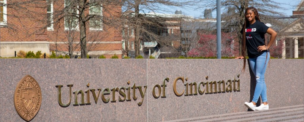 دانشگاه سینسیناتی The University of Cincinnati (UC)