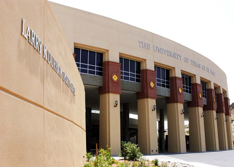 دانشگاه تگزاس در ال پاسو (UTEP) یک دانشگاه تحقیقاتی عمومی واقع در ال پاسو، تگزاس، ایالات متحده است. معمولاً به آن UTEP گفته می شود و یکی از اعضای سیستم دانشگاه تگزاس است.